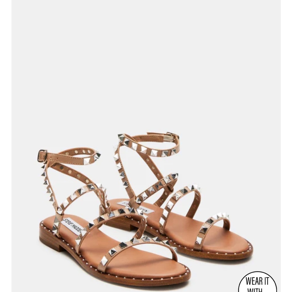 STEVE MADDEN TAN RHINESTONE TRAVEL SANDAL